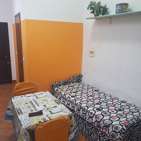 Sweet Home In The City Center Palermo Exteriör bild